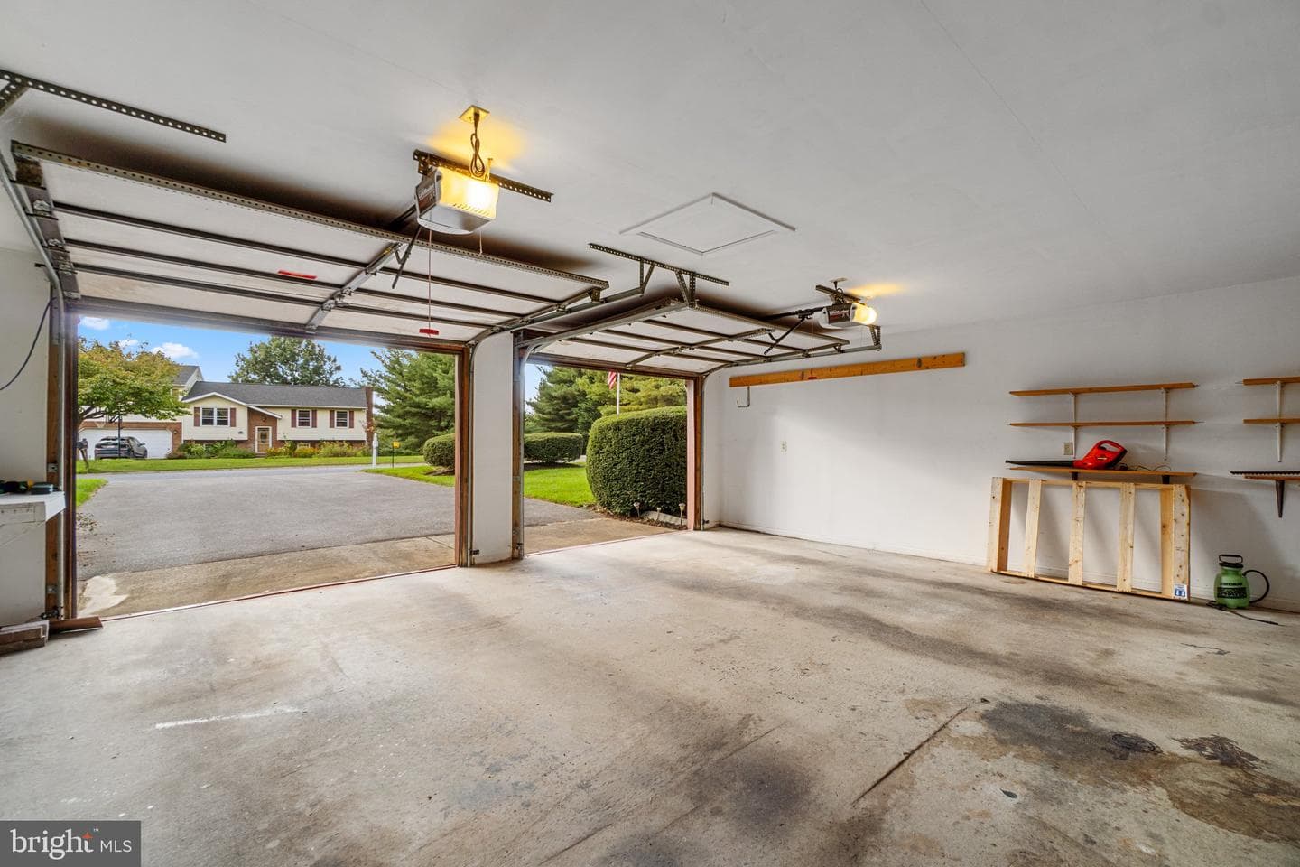 1401 Chazadale Way photo 20