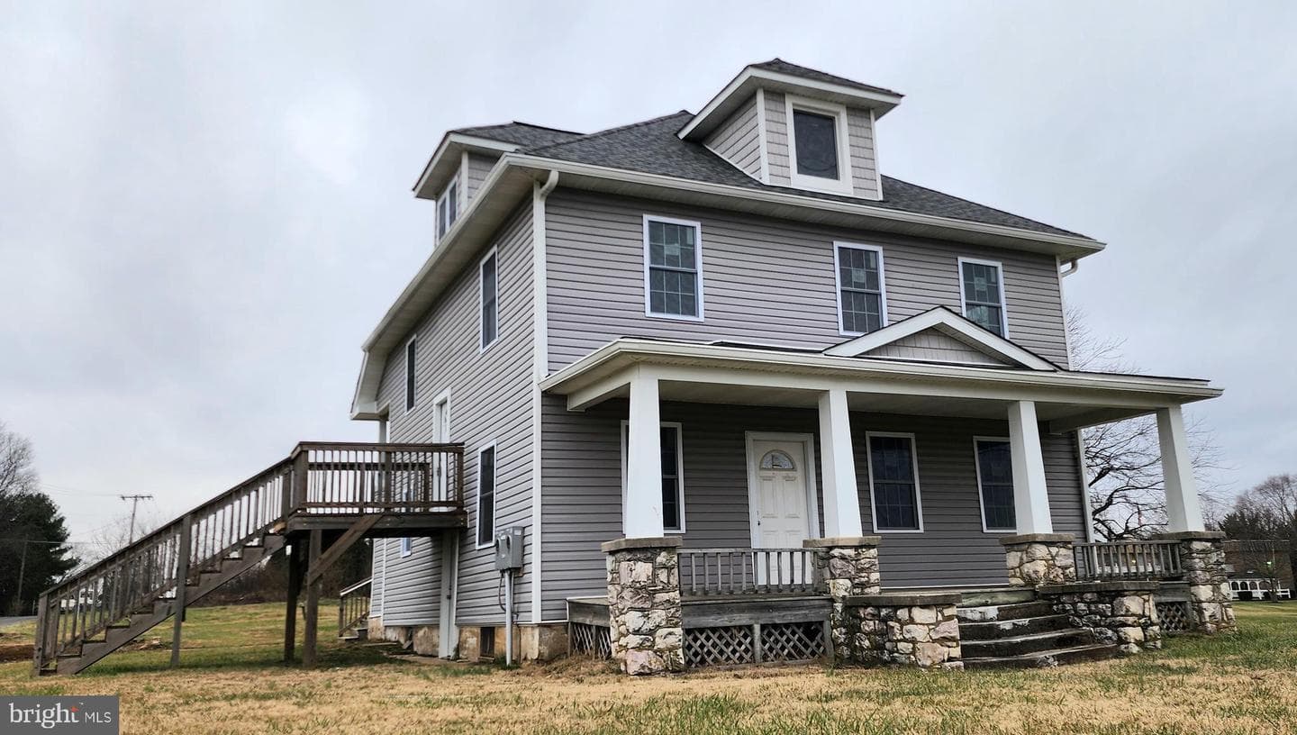1242 Washington Road photo 2