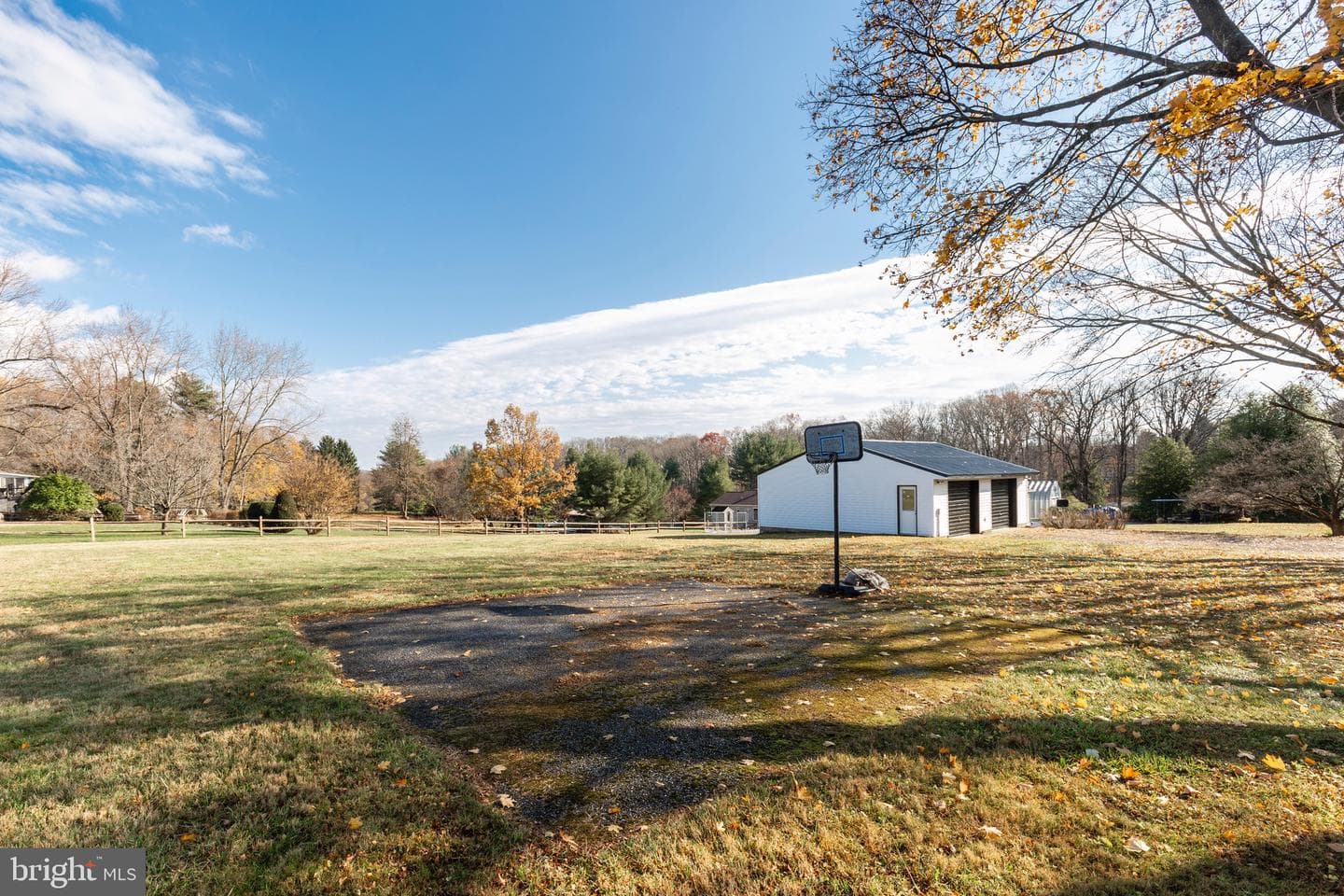 2902 Lawndale Road photo 23