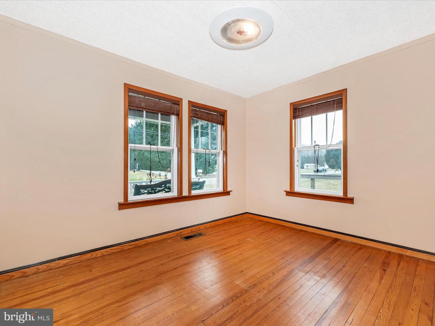 1238 Deer Park Road photo 17