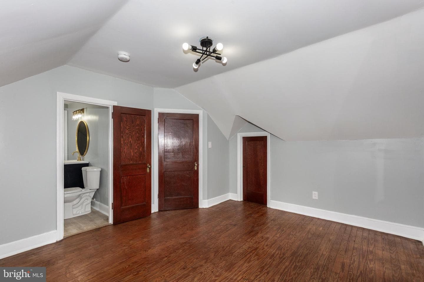 119 W Baltimore Street photo 35