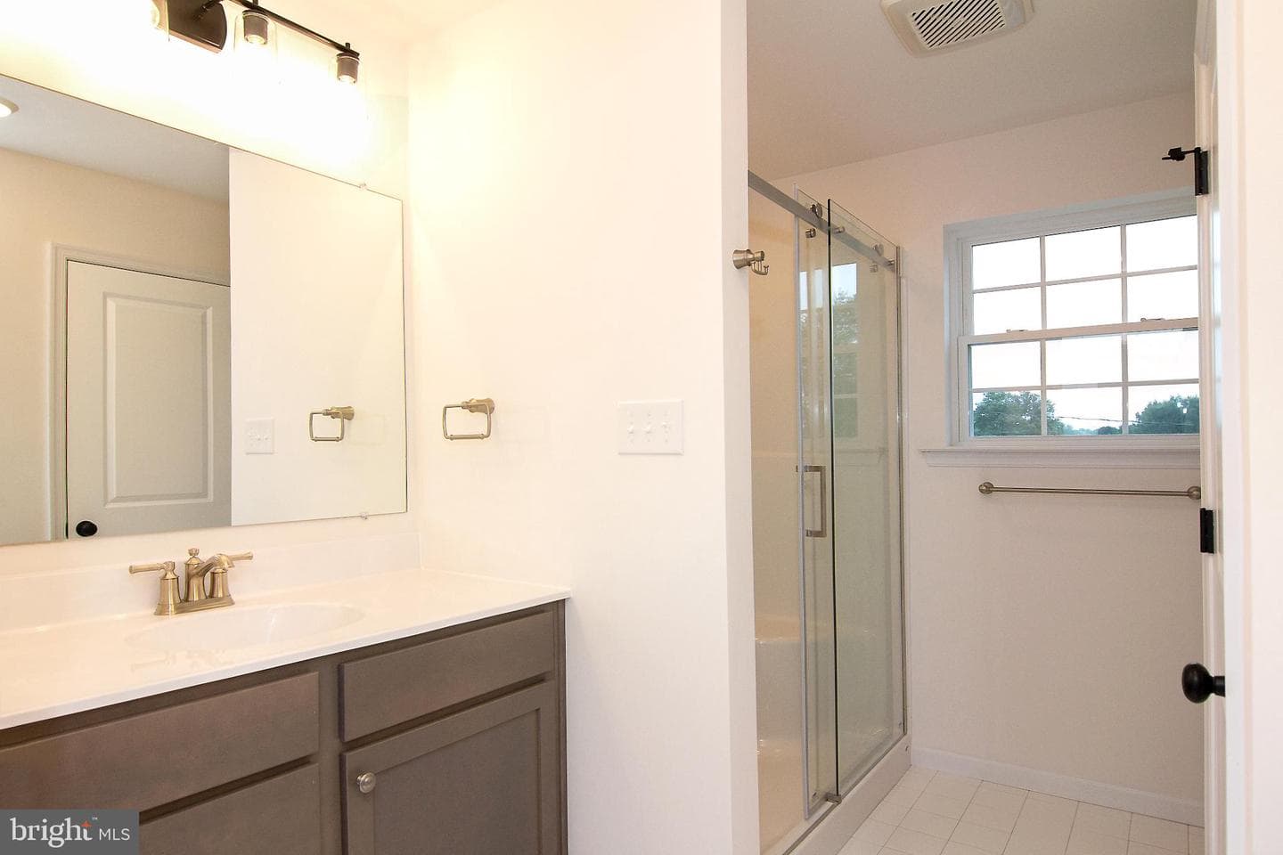 317 Taney Heights Drive photo 18