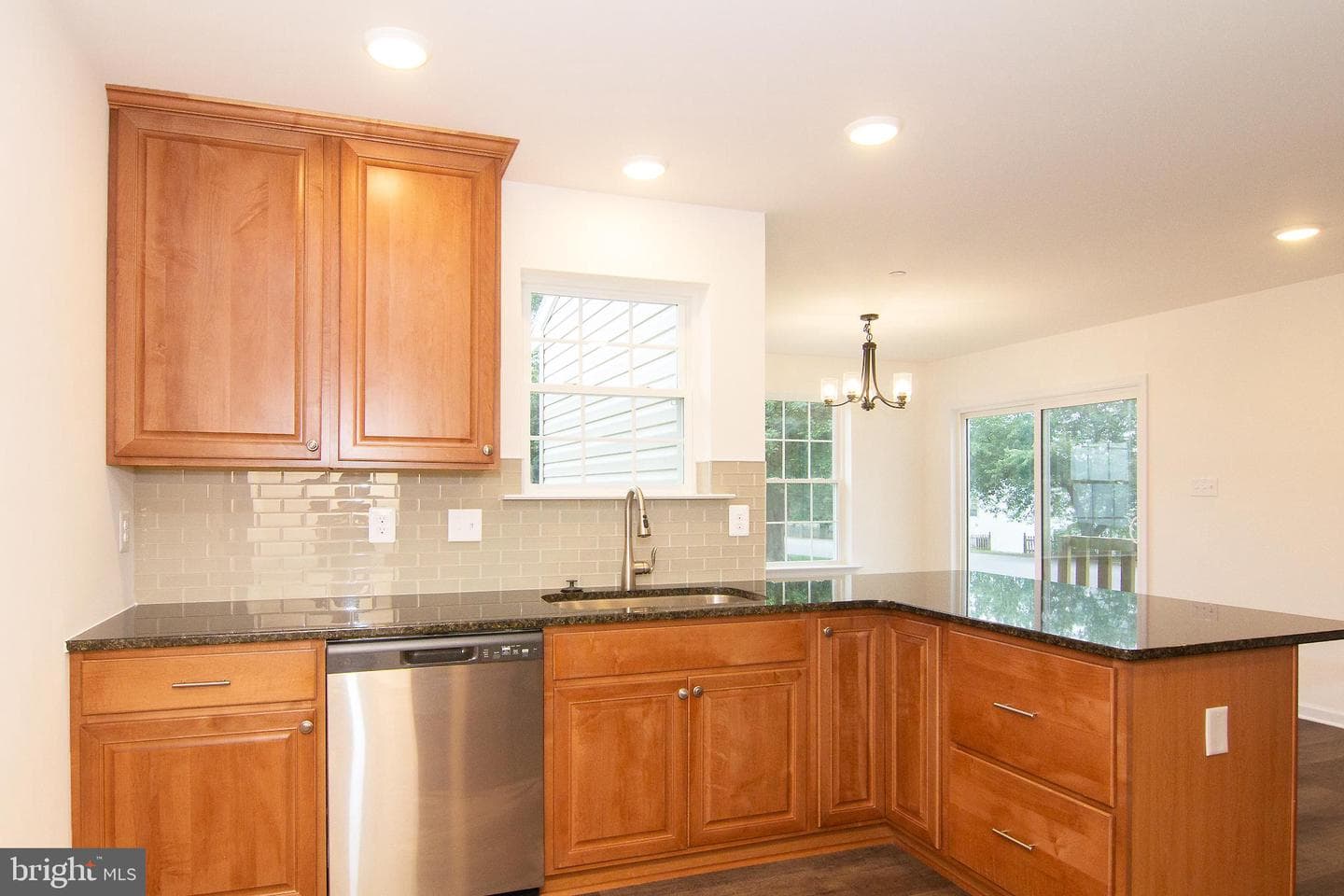 317 Taney Heights Drive photo 6