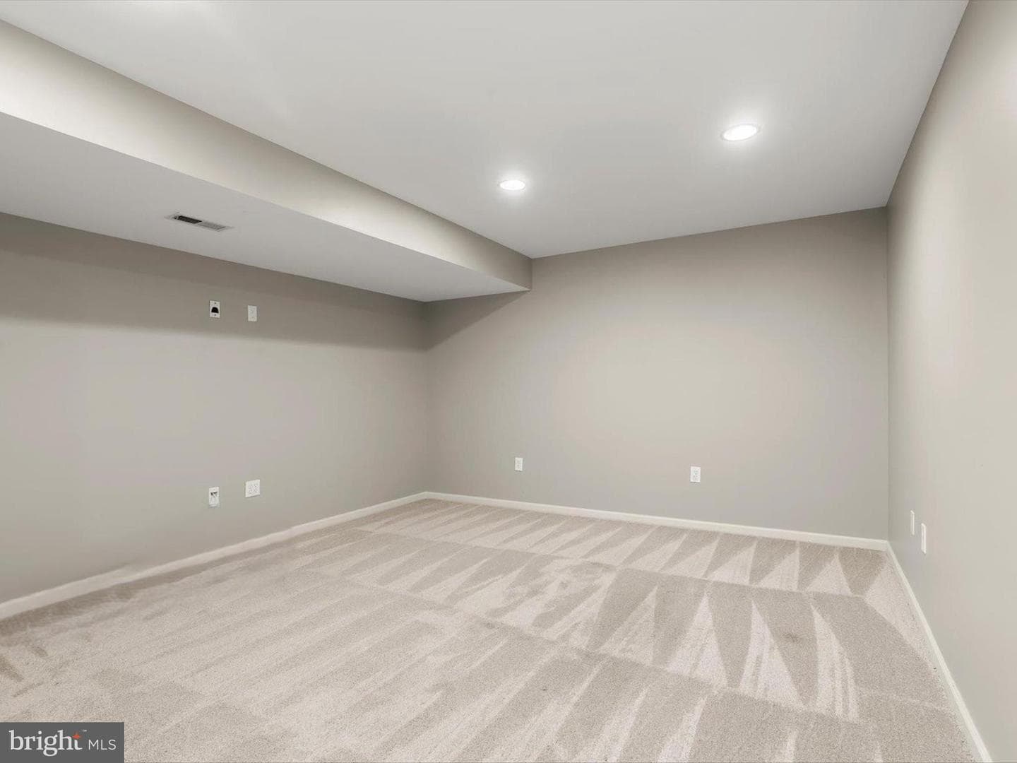 216 Riverview Court photo 49