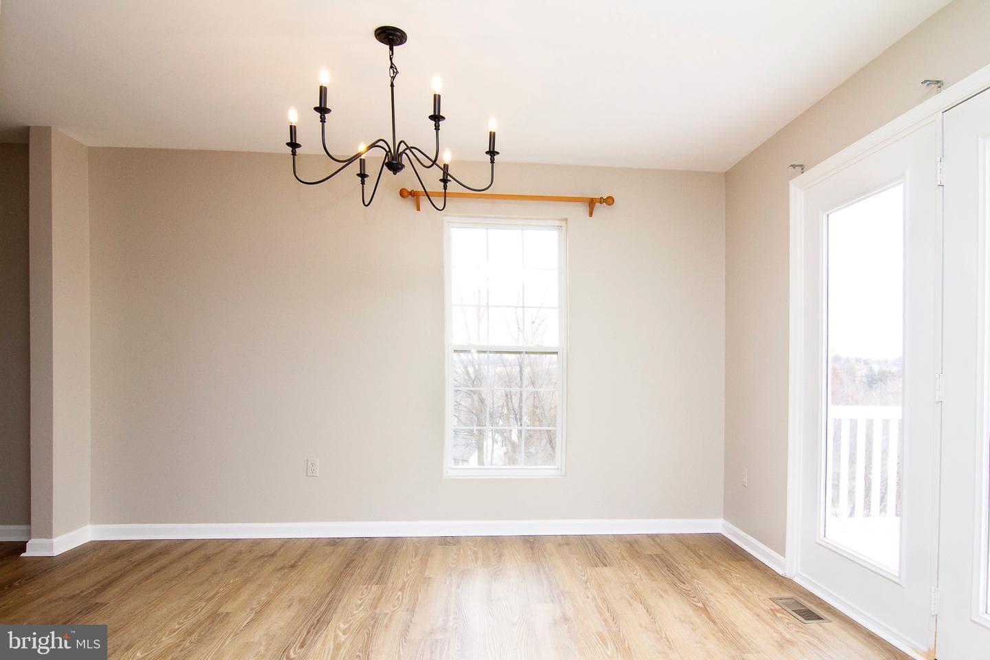 3281 Kaylan Court photo 7