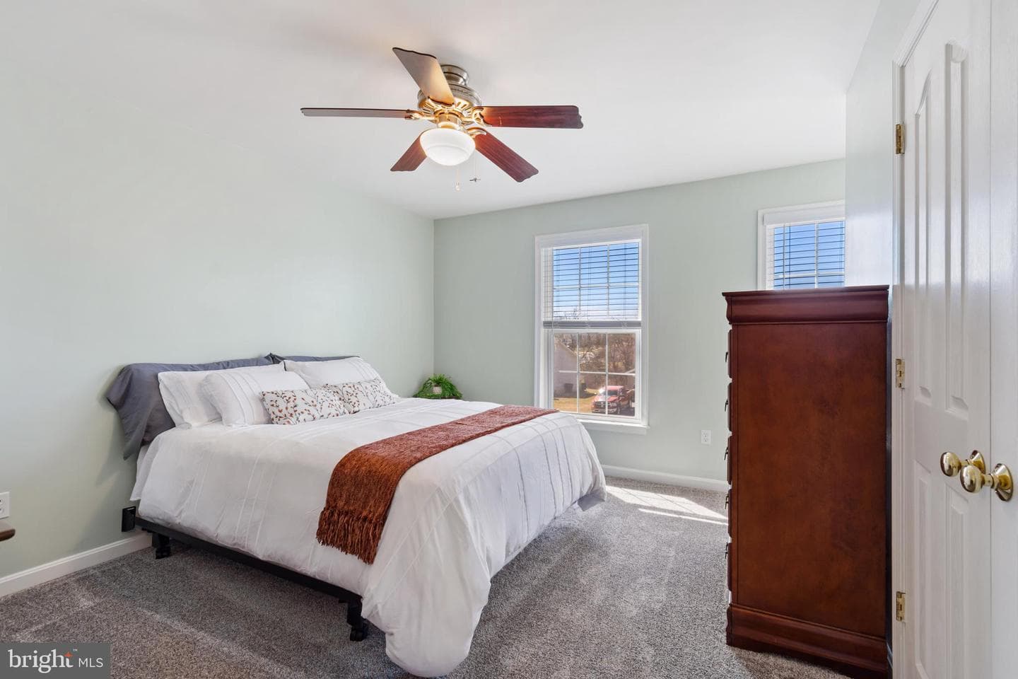 72 Crimson Avenue photo 18