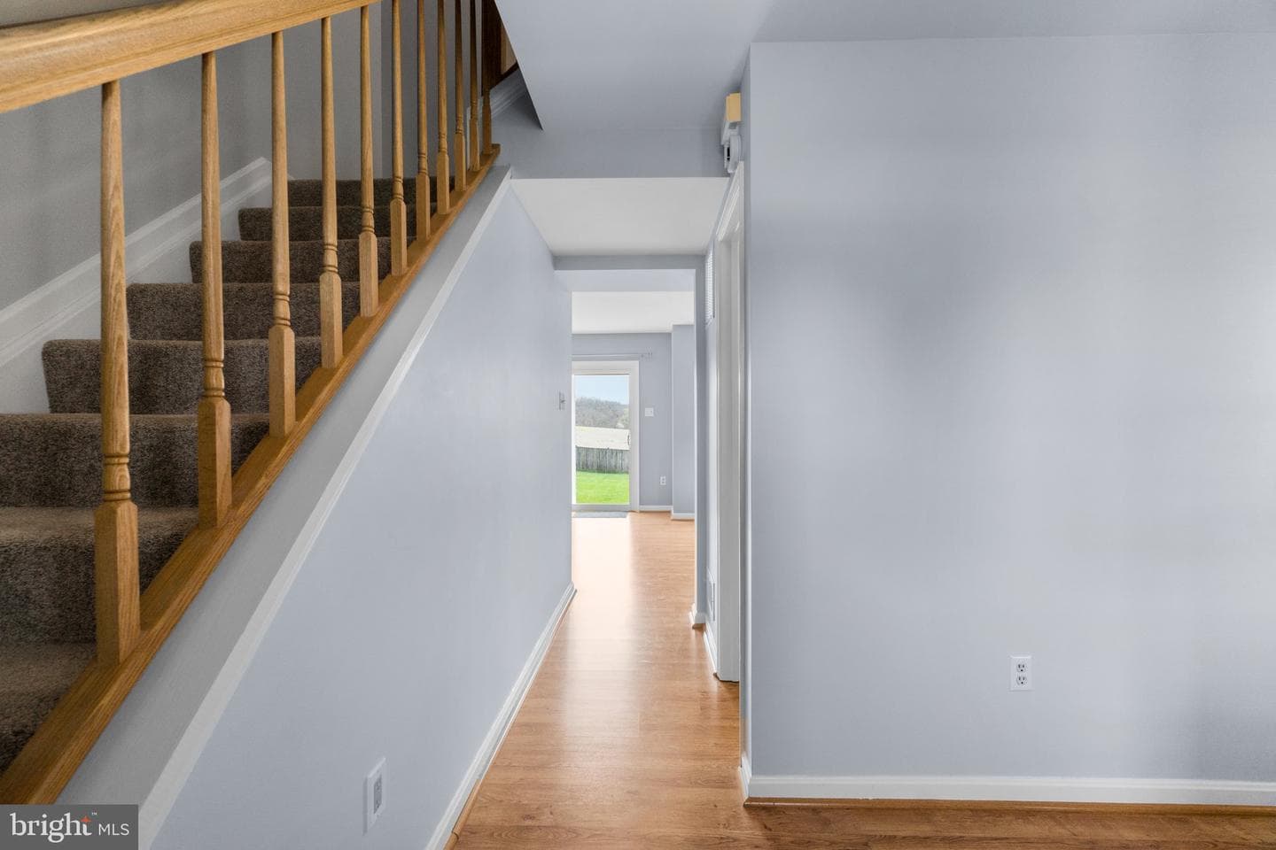 1359 Becket Road photo 6