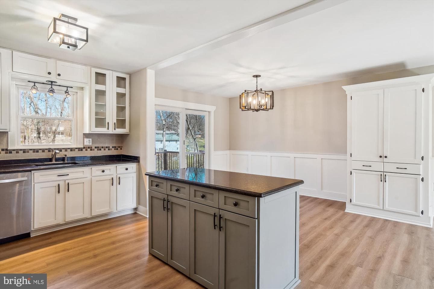 6410 Oak Hill Drive photo 9