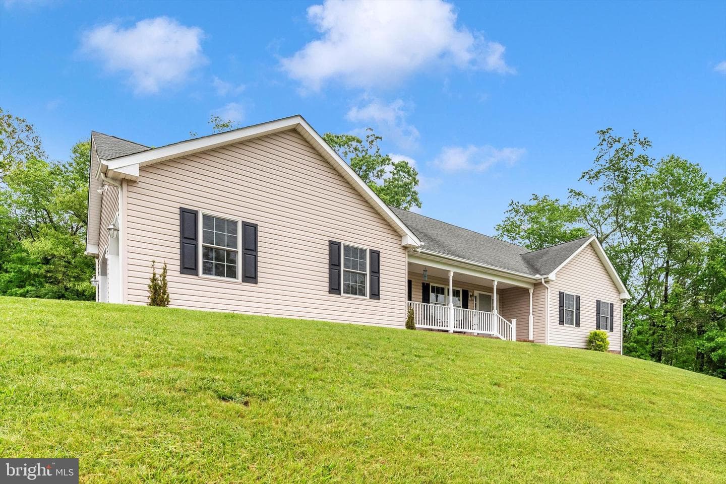 1137 Arnold Road photo 1