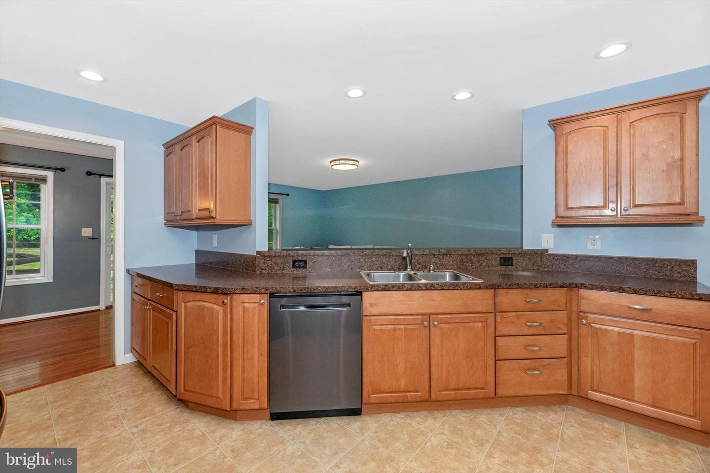 1137 Arnold Road photo 20