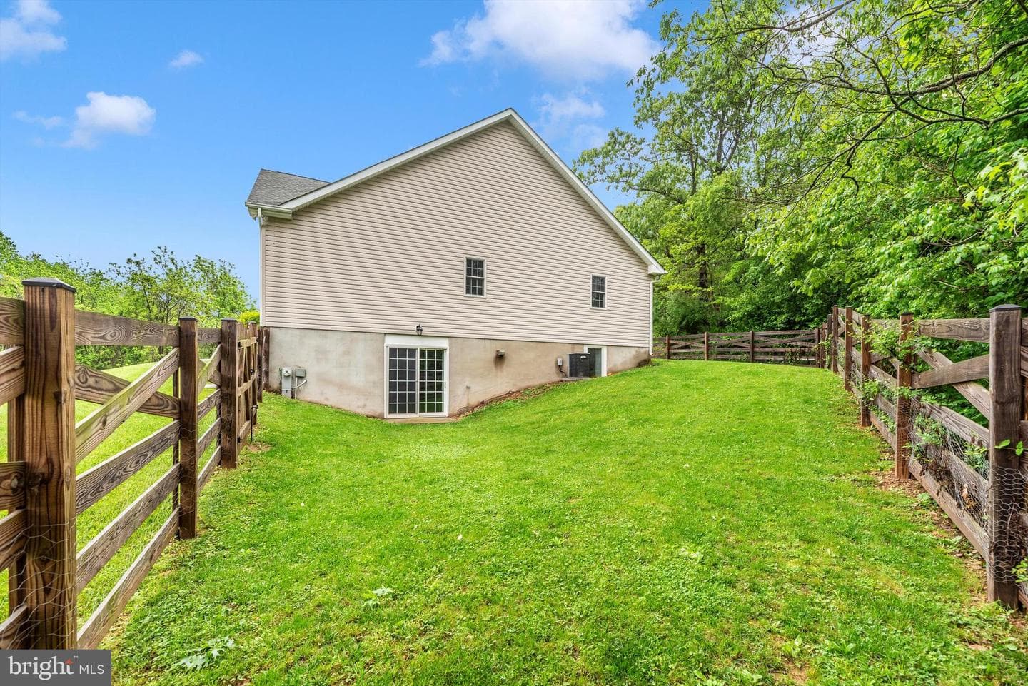 1137 Arnold Road photo 5