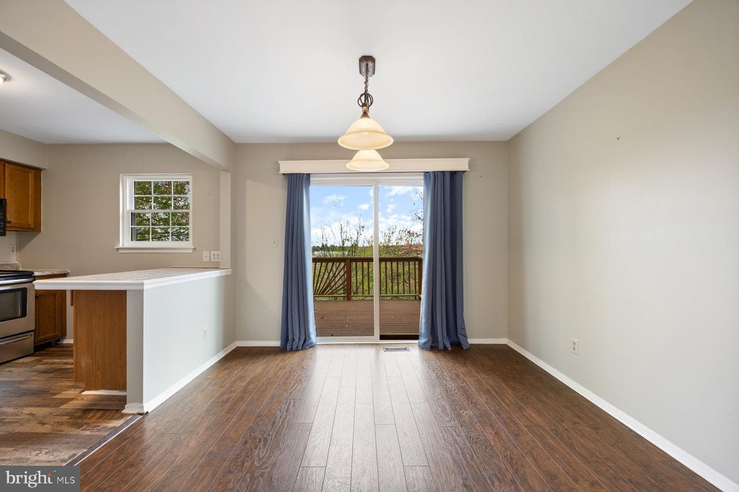 370 Logan Drive photo 6