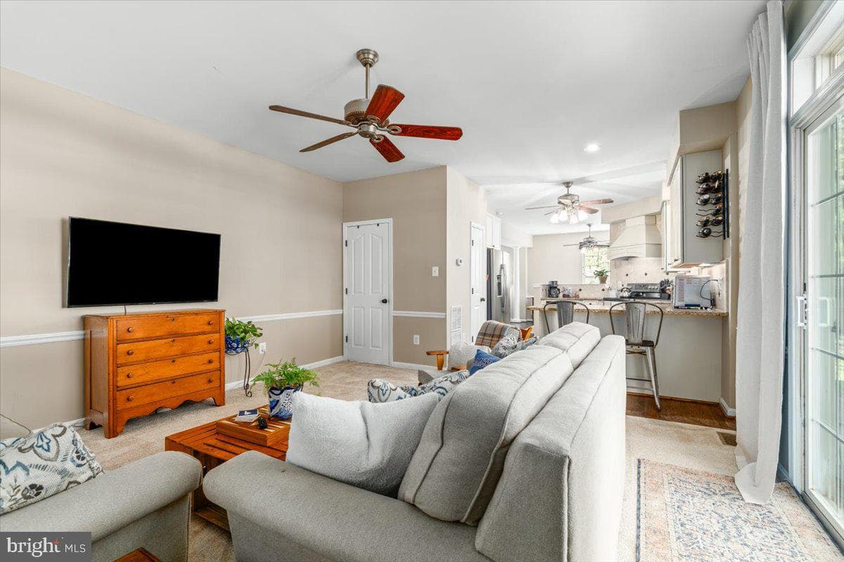 1800 Fallstaff Court photo 23