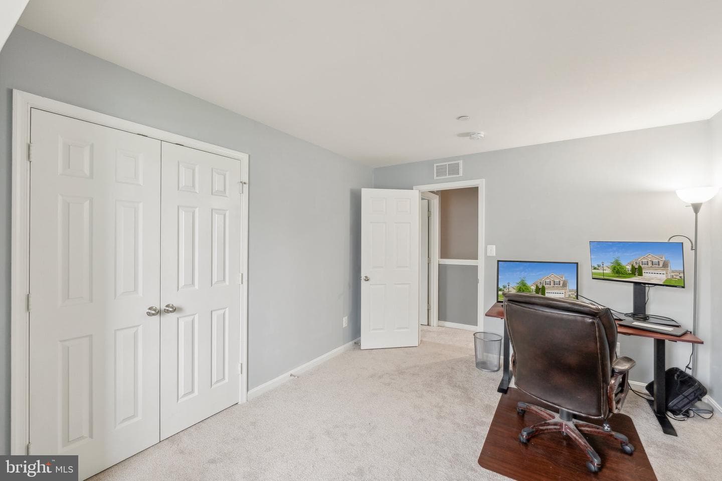 199 Colbert Street photo 26