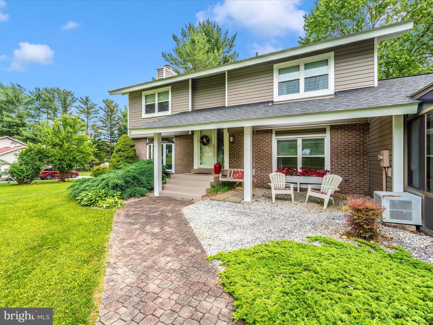 2704 Mystic Woods Court photo 8