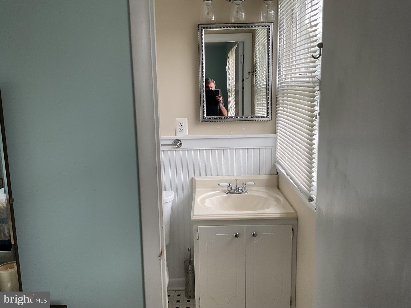 2425 Clydesdale Road photo 21