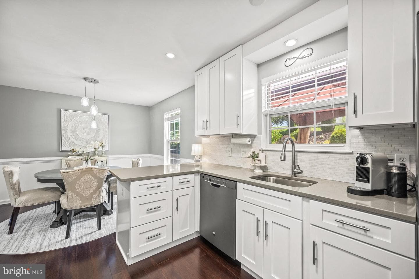 3925 Brittany Lane photo 14