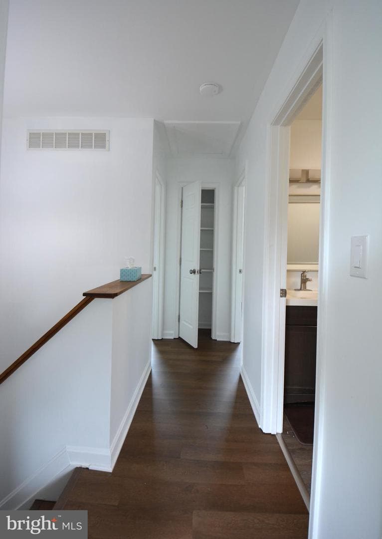 668 Johahn Drive photo 15