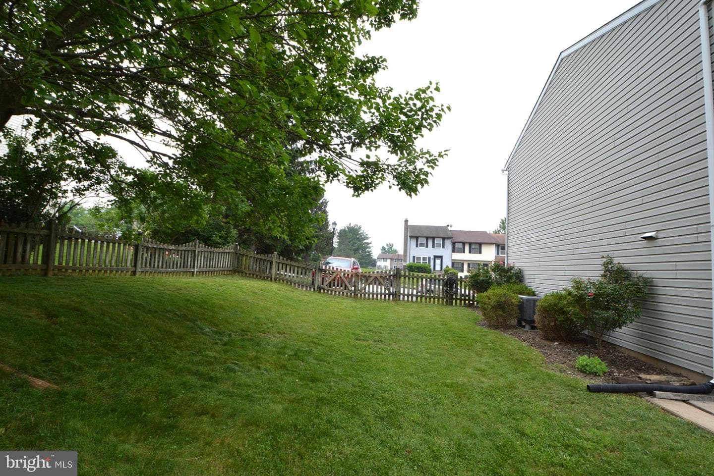 668 Johahn Drive photo 40