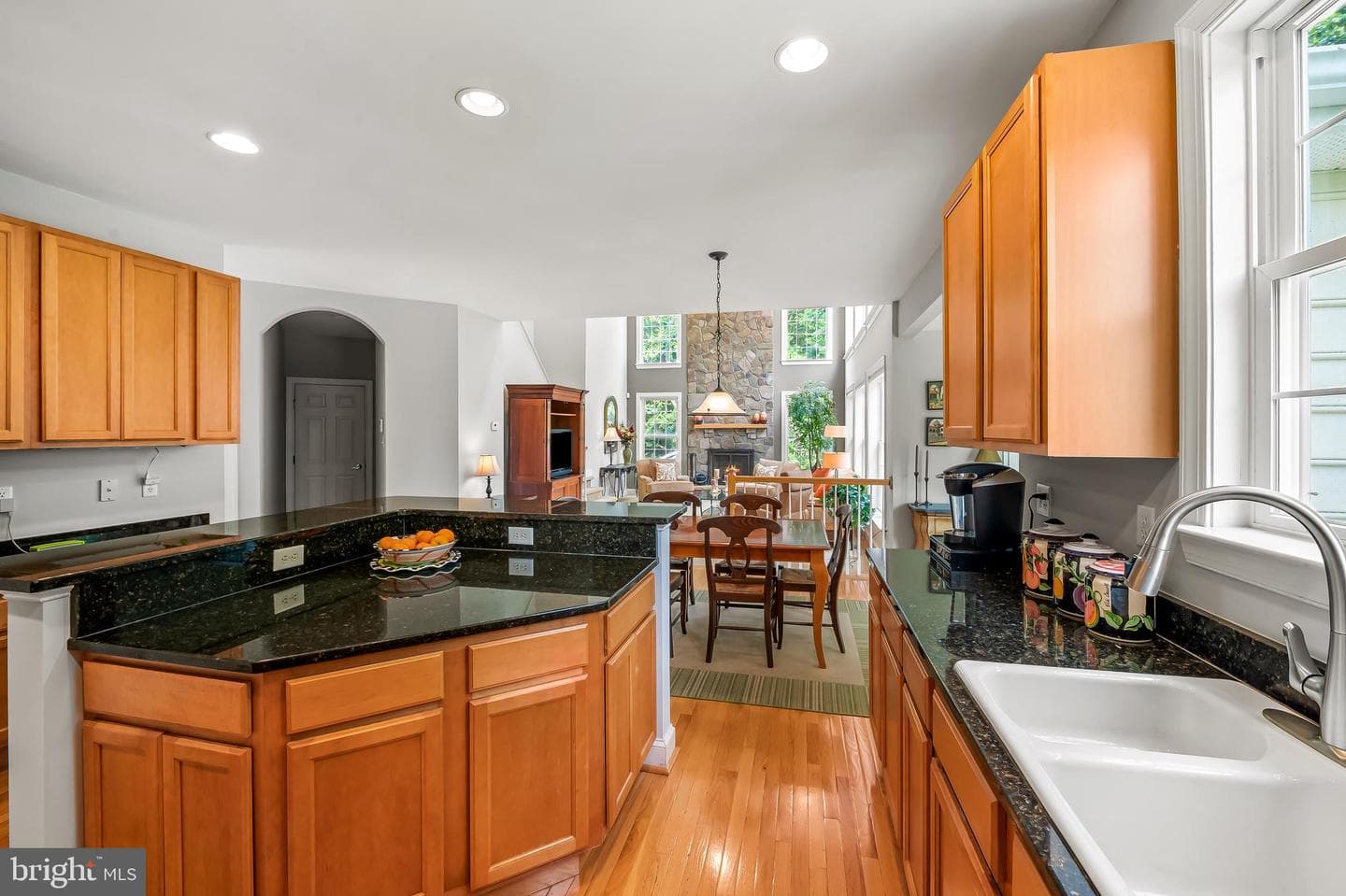 1701 Glenbar Drive photo 23