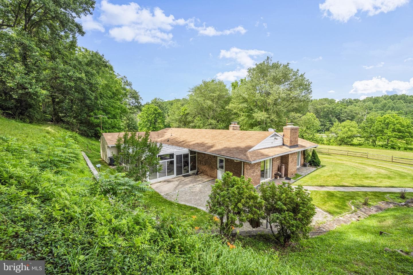 1039 Arnold Road photo 10