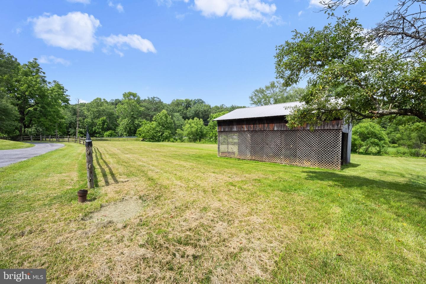 1039 Arnold Road photo 14