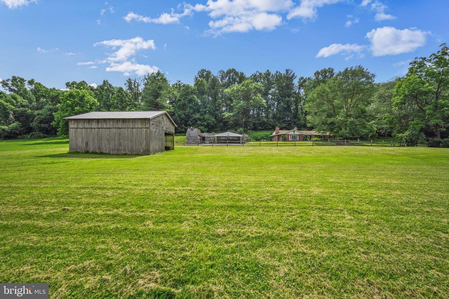 1039 Arnold Road photo 17