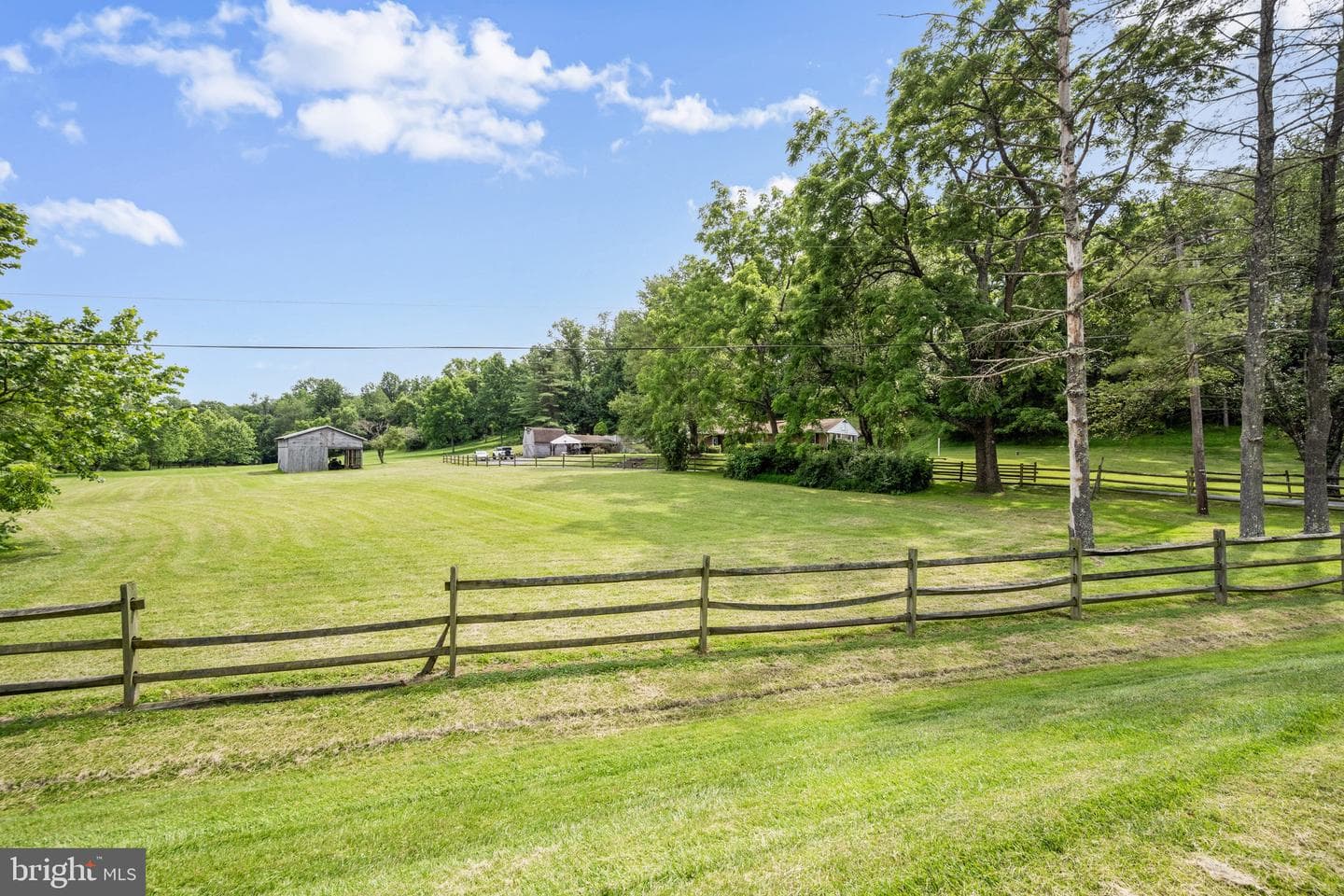 1039 Arnold Road photo 4
