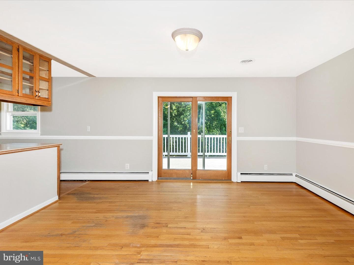 4431 Cherry Tree Lane photo 5