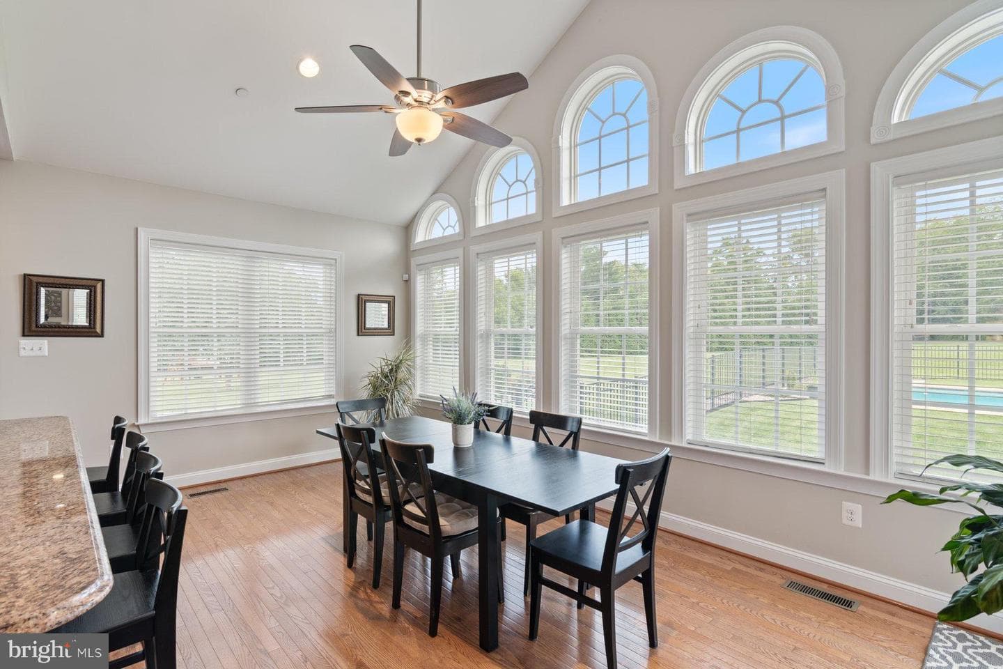 3270 Greenway Drive photo 8