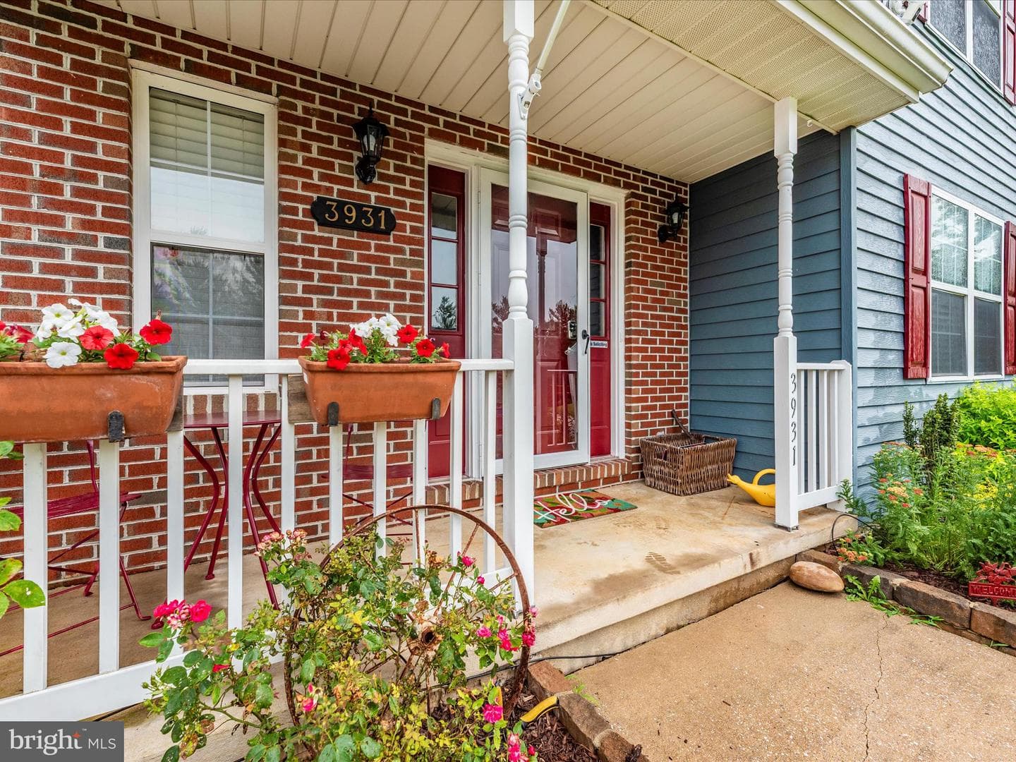 3931 Brittany Lane photo 4