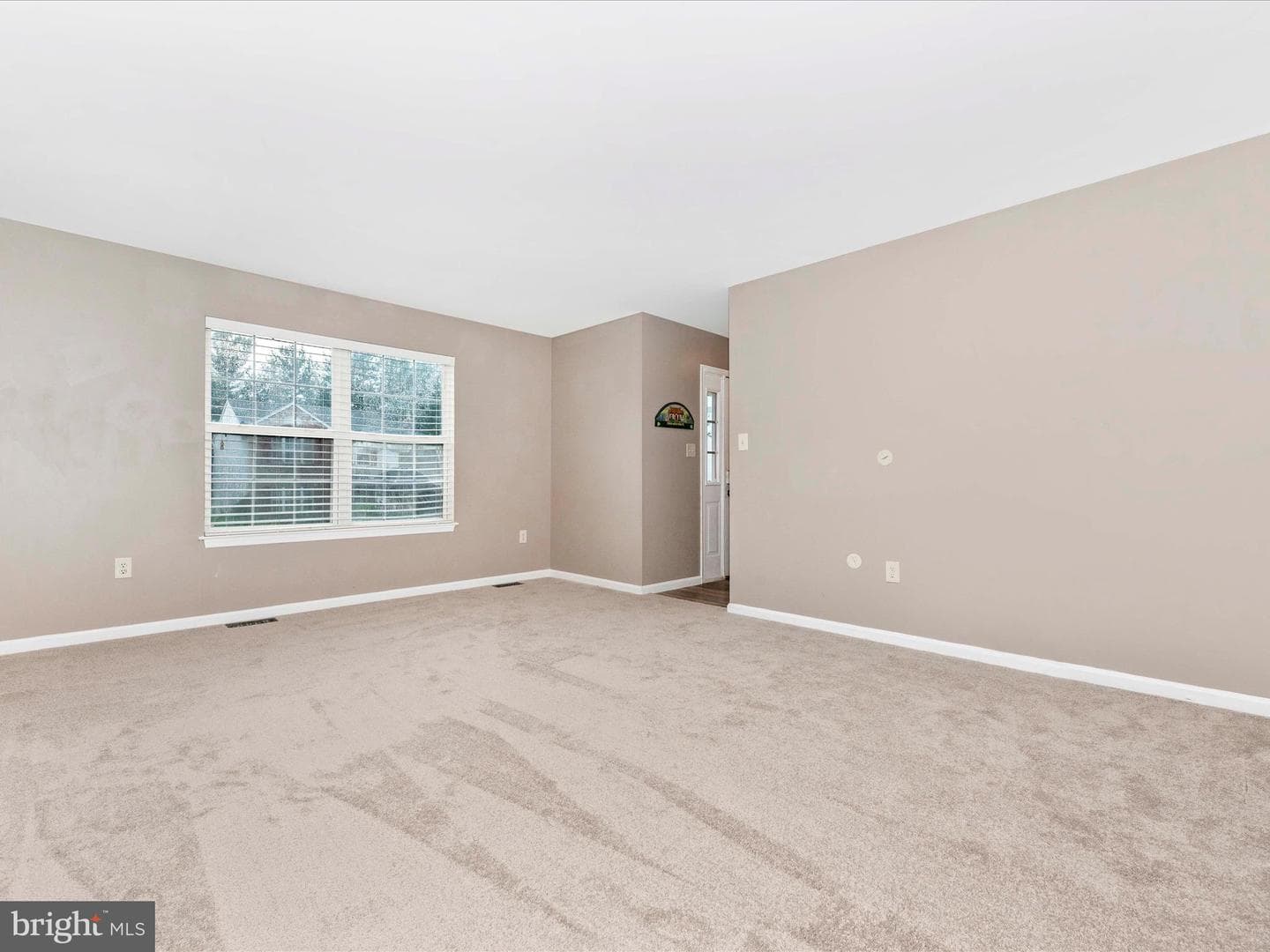 3931 Brittany Lane photo 9