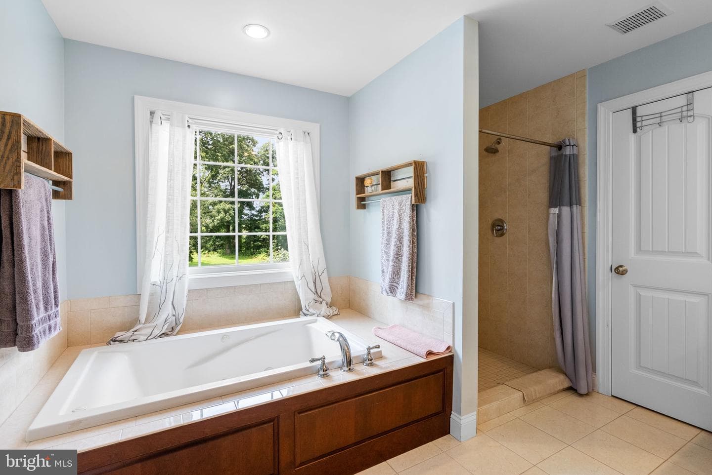 970 Oak Tree Road photo 44