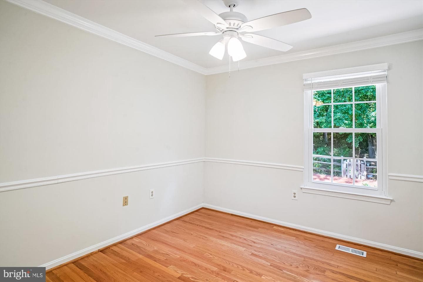 1406 Copper Beech Ct photo 37