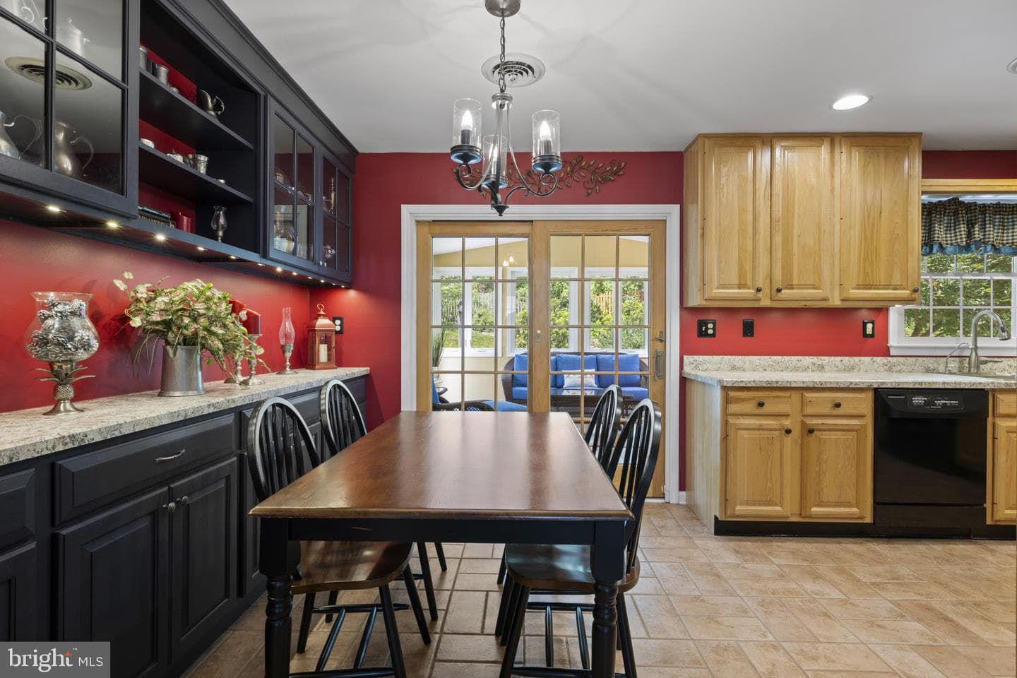 6 Tiffany Court photo 14