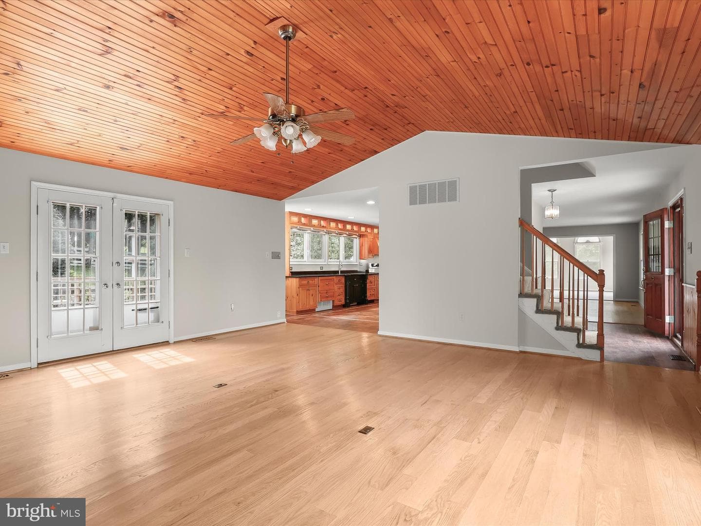 1955 Valhalla Drive photo 11