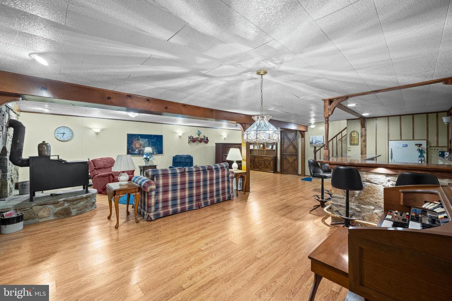 5813 Melville Road photo 33