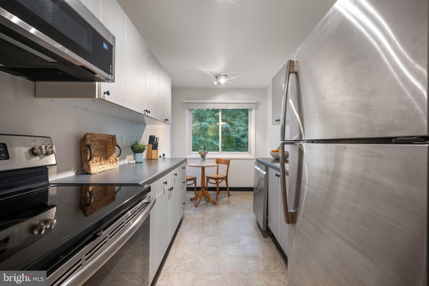 1000 Scarlet Oak Court #3c photo 7