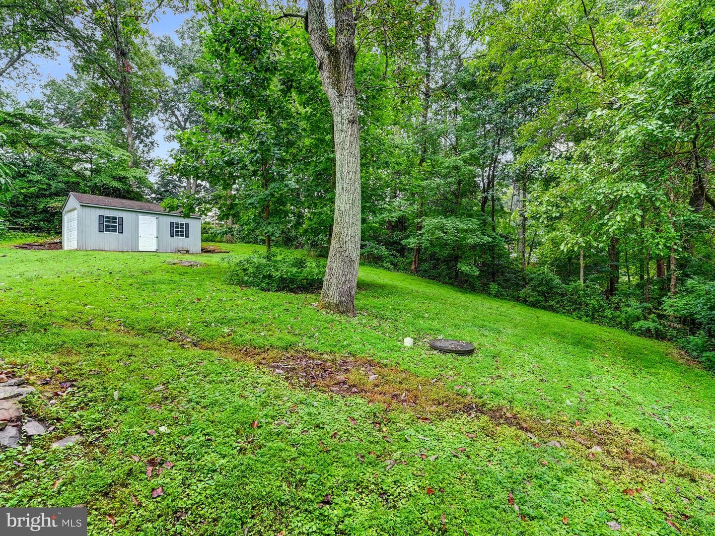 1303 Hillcrest Drive photo 35