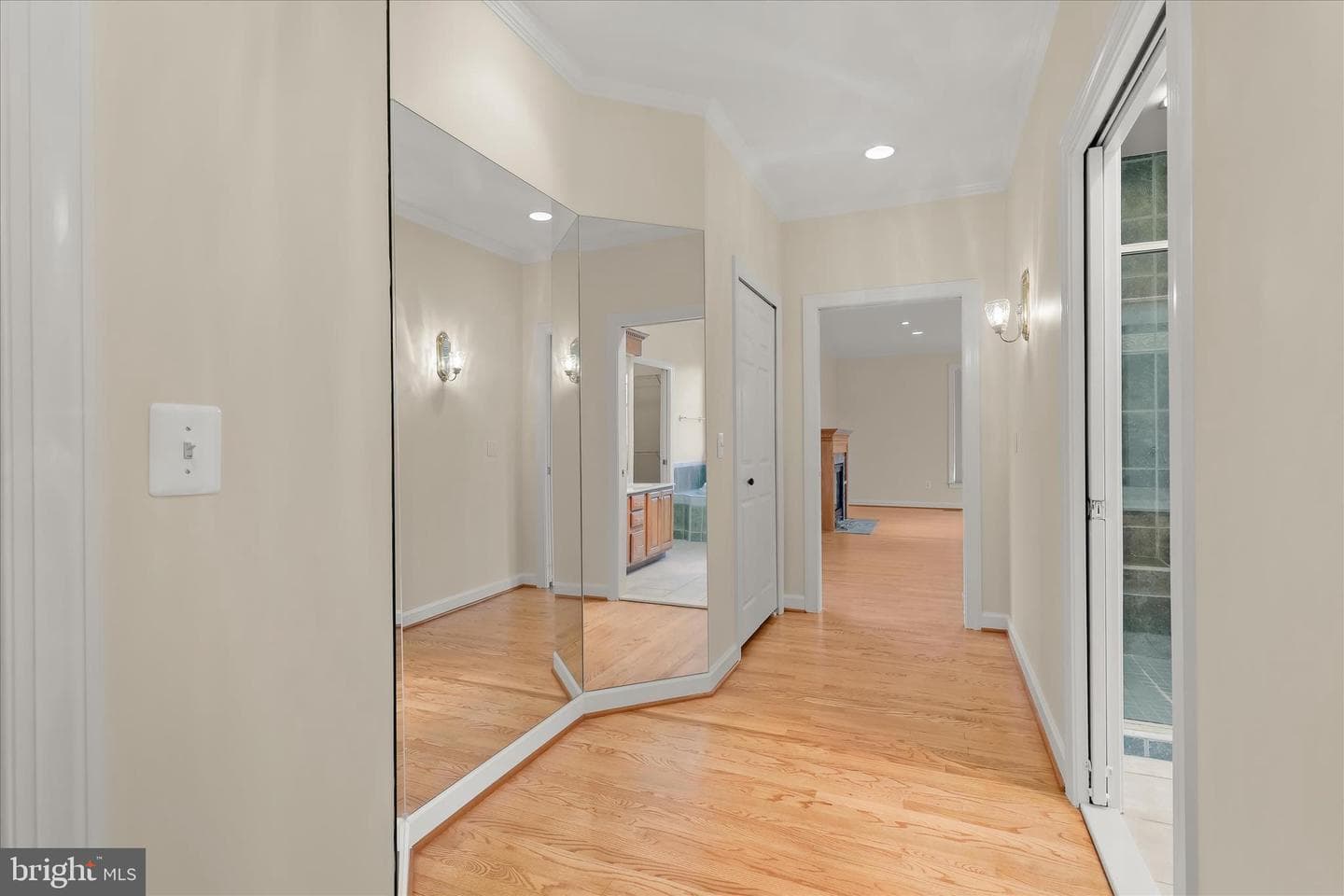 5722 Banjo Drive photo 39