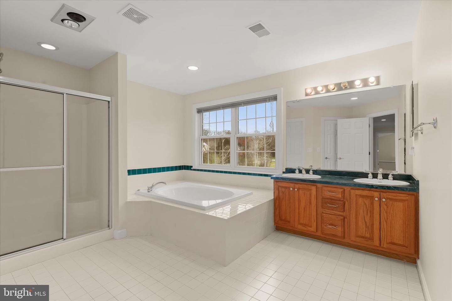 5722 Banjo Drive photo 62