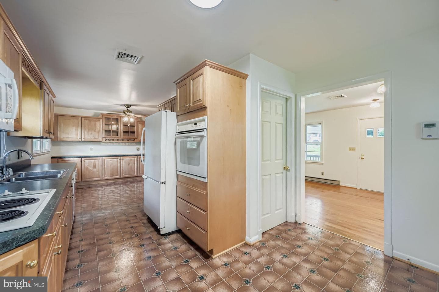 7528 Dogwood Road photo 8