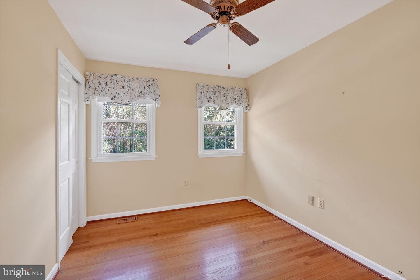 1326 Woodridge Lane photo 24