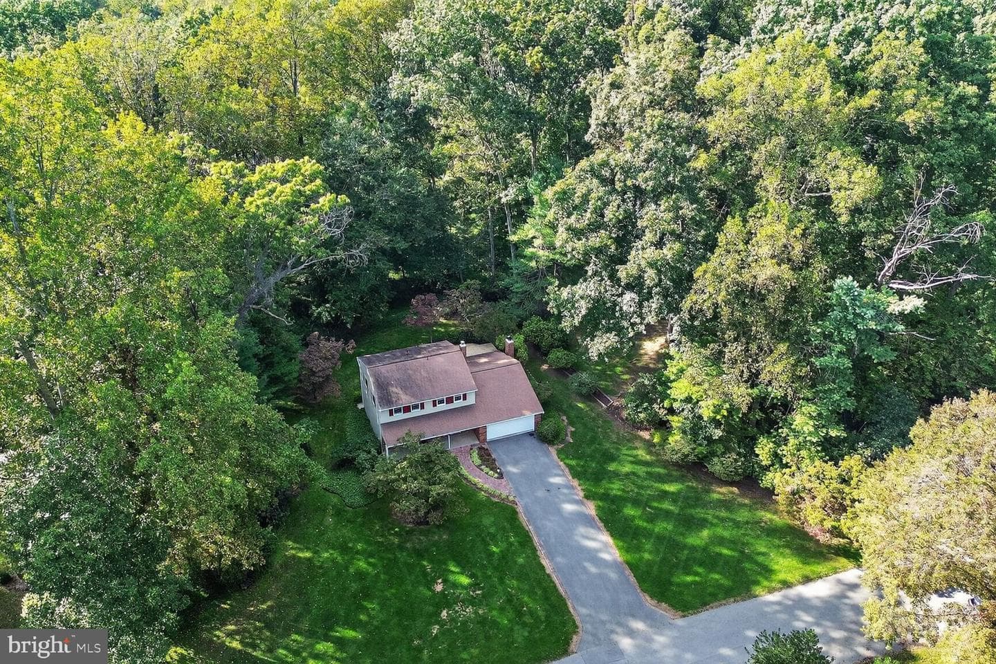 1326 Woodridge Lane photo 34