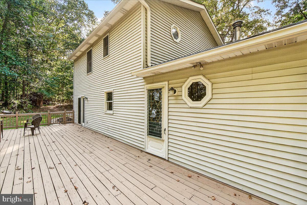 355 Nathans Drive photo 42