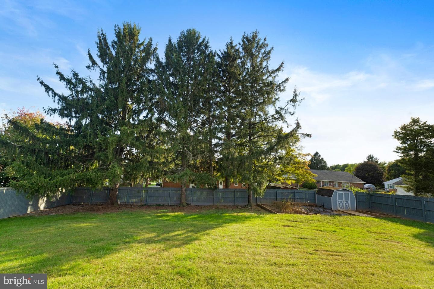 105 Hahn Road photo 41