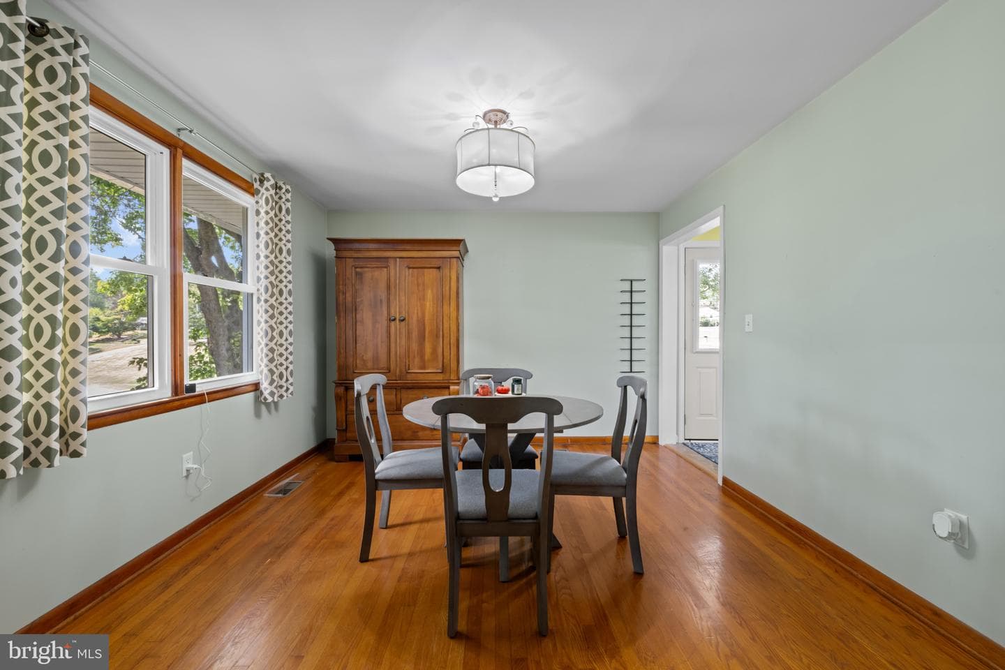4819 Westfield Drive photo 8