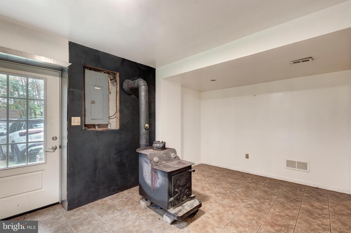 4311 York No 1 Road photo 19