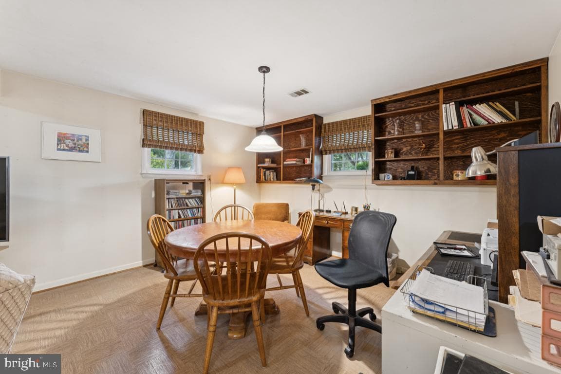 6820 Autumn View Drive photo 36