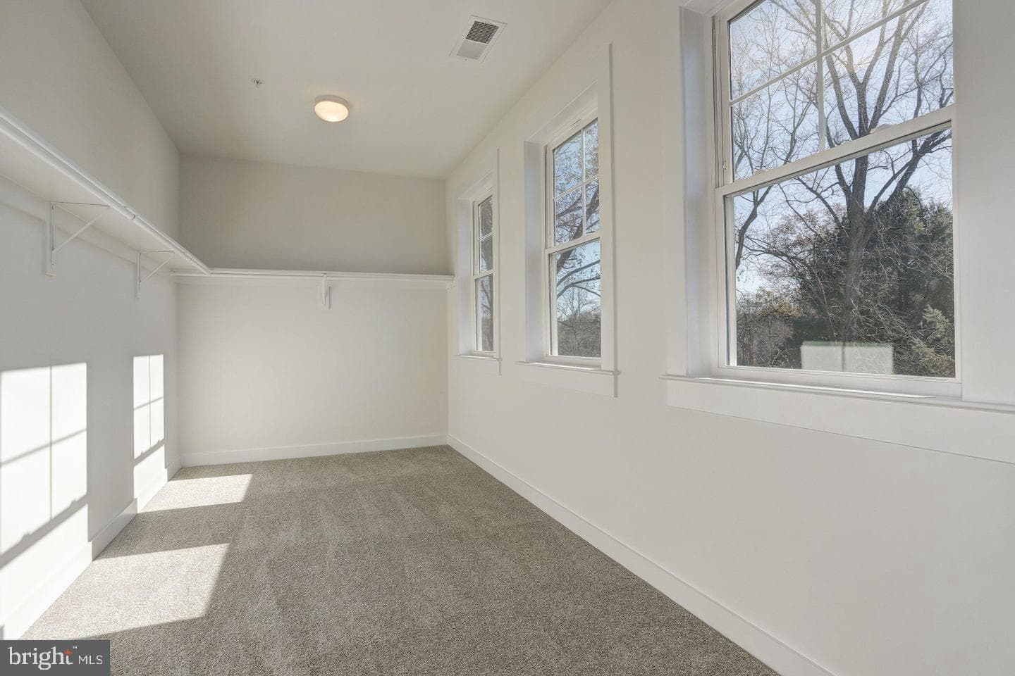 122 Saylor Drive photo 32